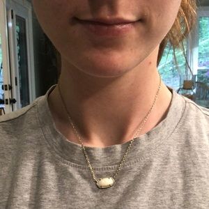 Kendra Scott Elisa Necklace. Yellow gold and white
